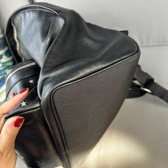 Saint Laurent
Men's Black Ysl City Star Embossed Backpack leather unisex - Picture 4 of 16